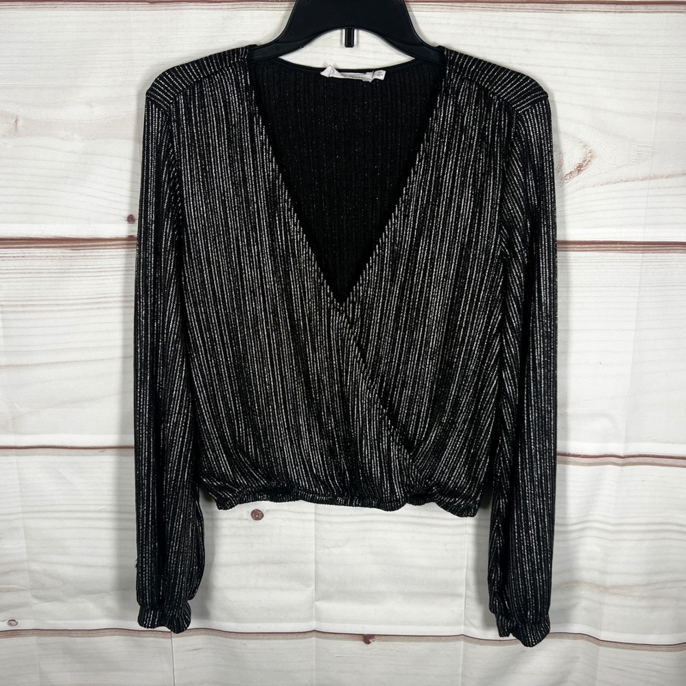 All in Favor Top Women M Black Sparkle Striped Faux Wrap Blouse Elastic Waist‎
